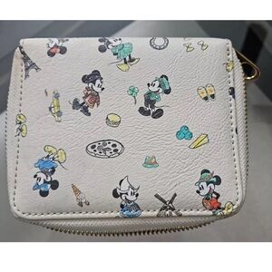 EXCLUSIVE Mickey & Minnie Mouse Small Zip Wallet Disney Boxlunch